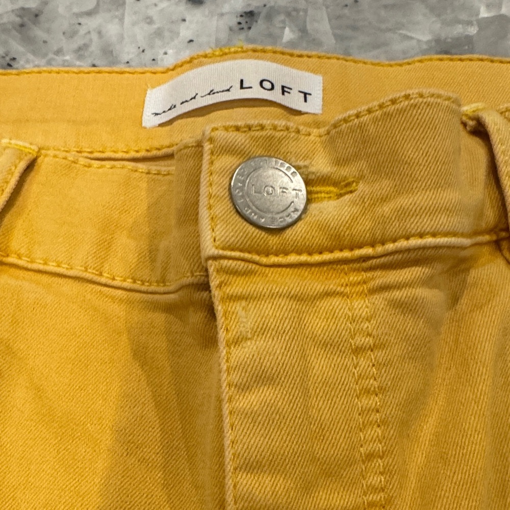 LOFT modern song Yellow Ankle Crop Jeans